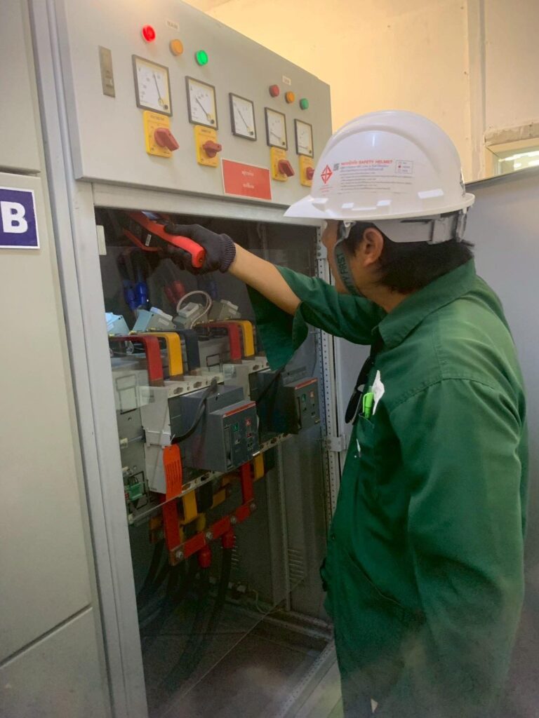 ตรวจสอบไฟฟ้าประจำปี กาญจนบุรี 5 ตรวจตู้