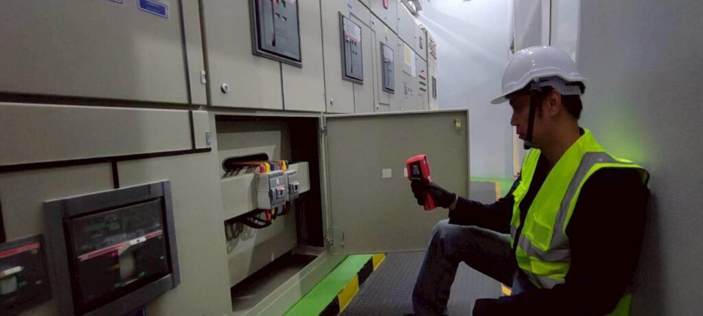 ตรวจสอบรับไฟฟ้าประจำปี ตรวจสอบระบบไฟฟ้าโรงงาน 28 ตรวจสอบตู้ไฟฟ้าโรงงาน