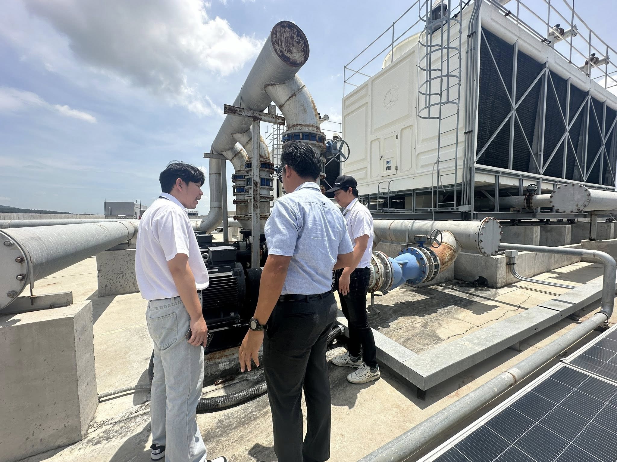 ตรวจสอบและรับรองระบบไฟฟ้า 4 ตรวจวัดประสิทธิภาพเครื่องจักรโรงงาน